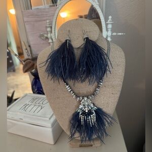 Chloe + Isabel Navy Feather Necklace Set